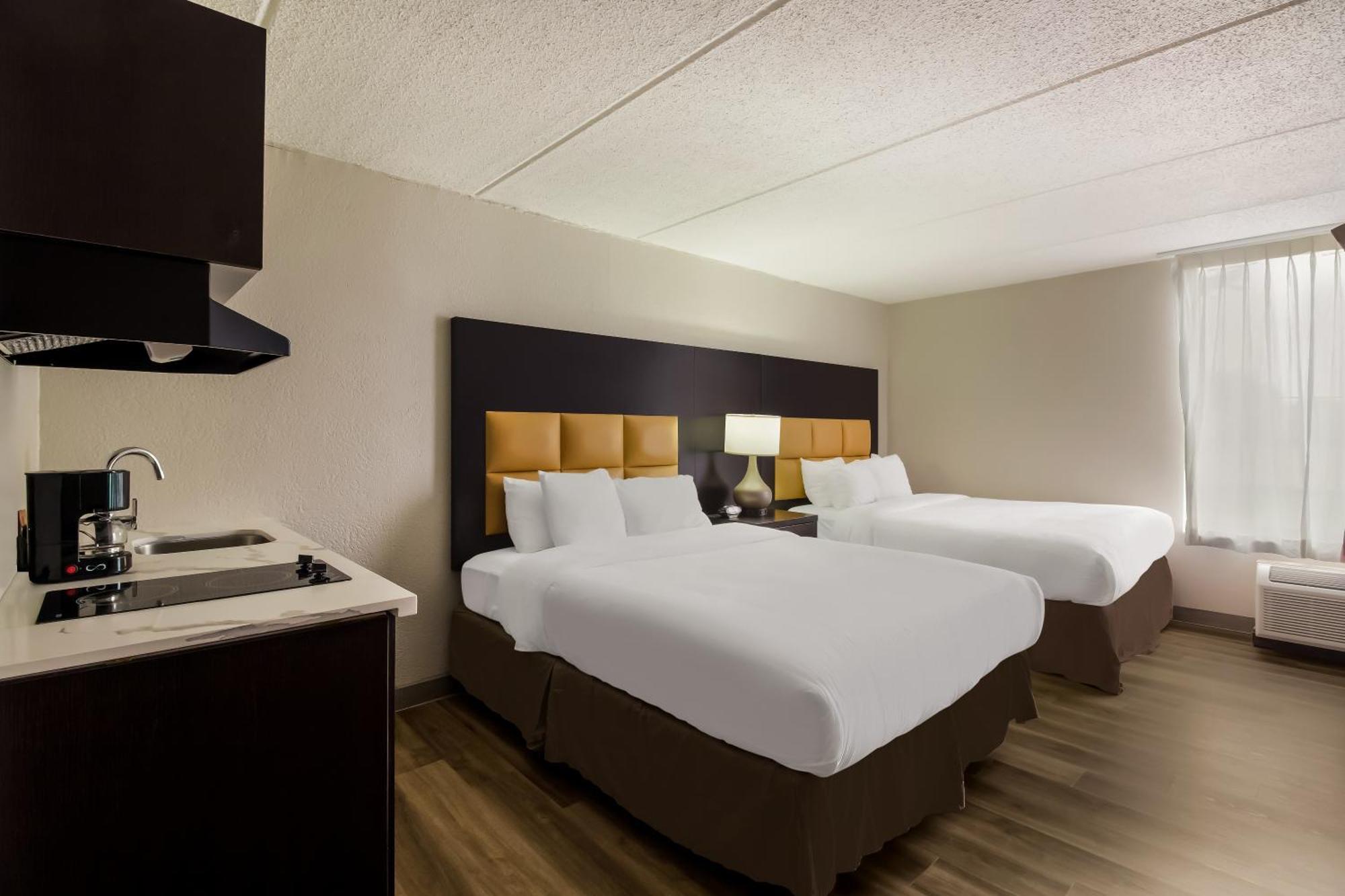Clarion Pointe Lake Jackson - Clute المظهر الخارجي الصورة